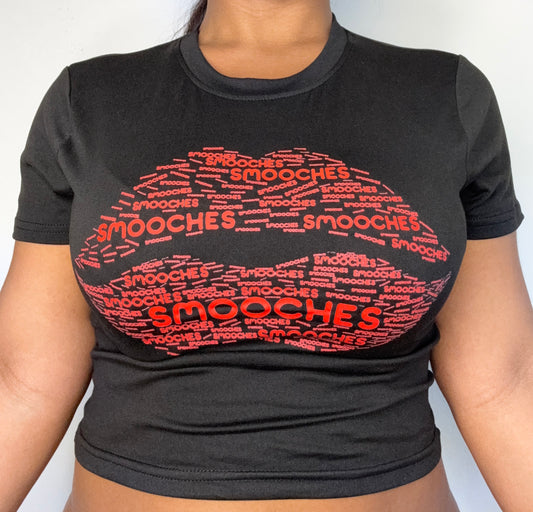 Smooches Signature Lips Crop Tee (Midnight Black)