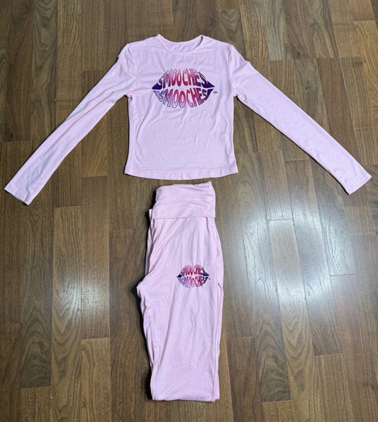Smooches Long Sleeve Logo Set (Pretty Pink)