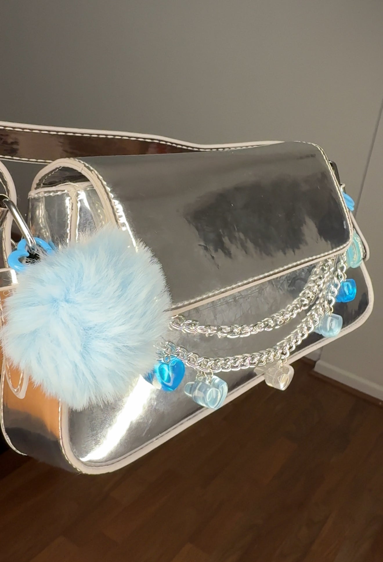 Icy Blue Razz Drip Charm 💧